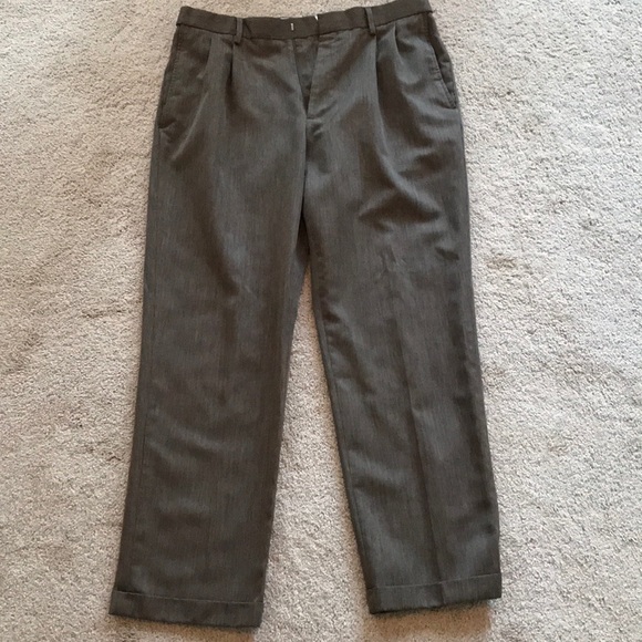 Haggar Other - Brown men’s Haggar dress pants